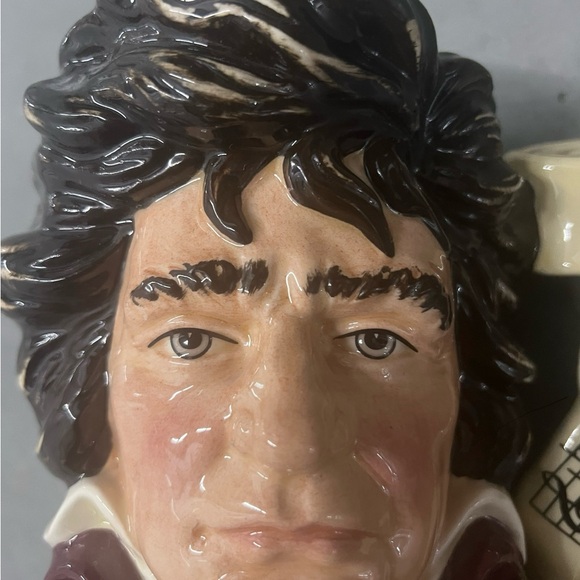 Royal Doulton Beethovan Mug Modelled by Stanley James Taylor and Numbered 07021 - Picture 2 of 13